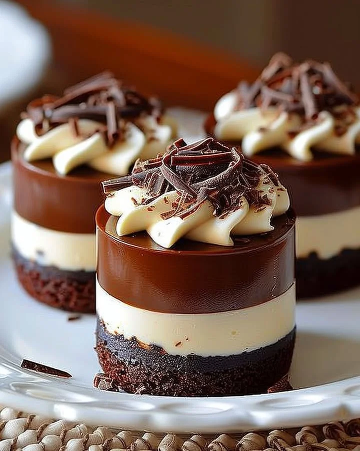 Delicious Chocolate Royale Mini Cakes ready to be enjoyed